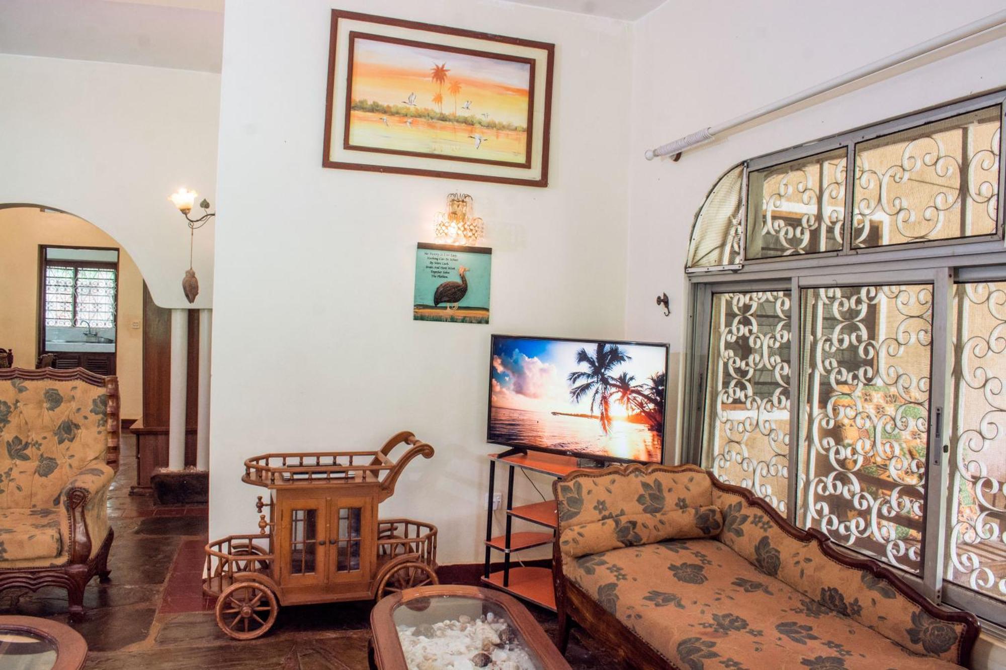 Kijani Cottages In Diani Praia de Diani Exterior foto