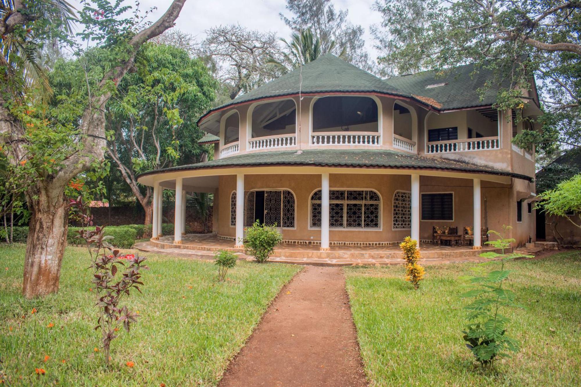 Kijani Cottages In Diani Praia de Diani Exterior foto