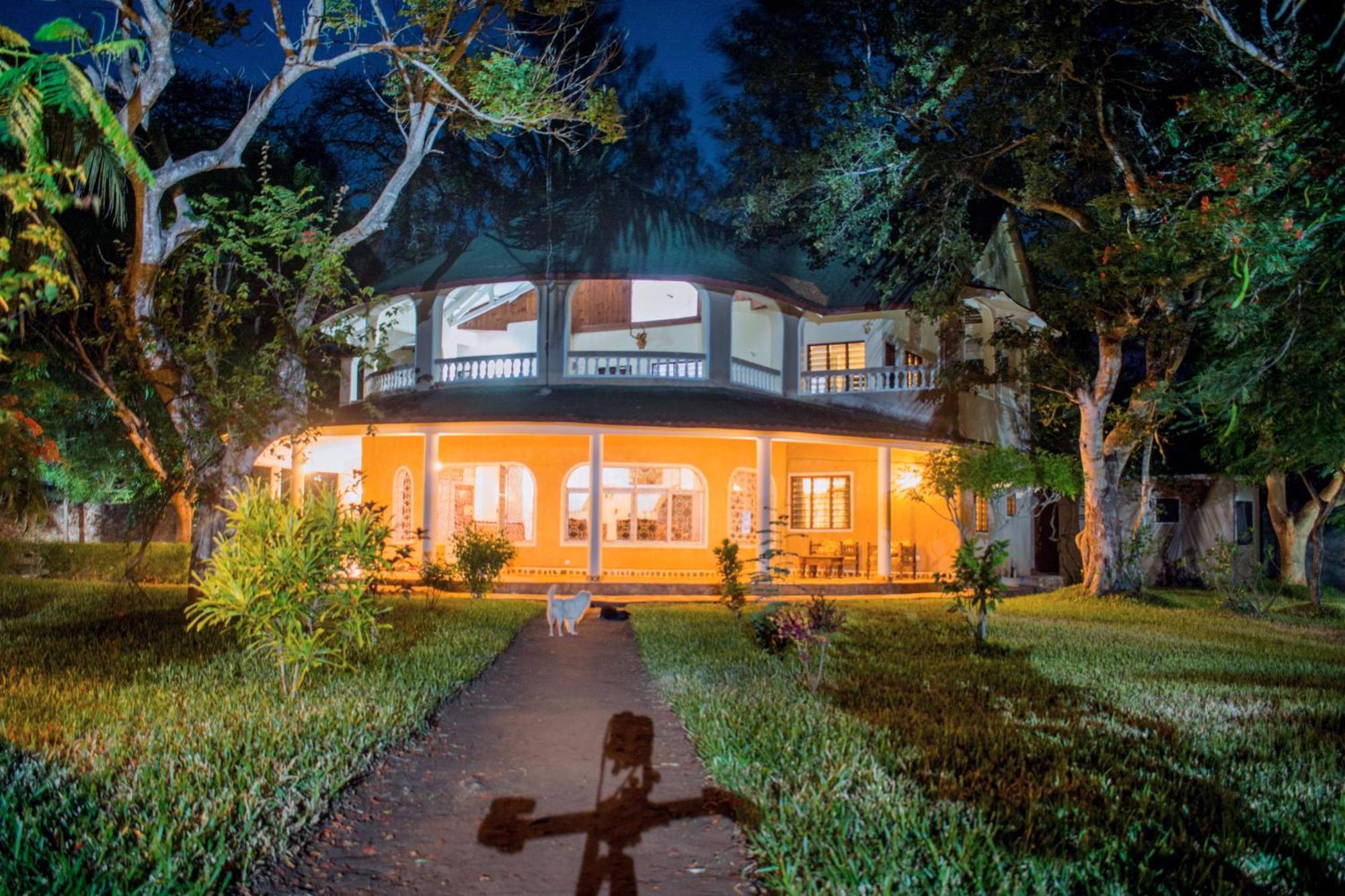 Kijani Cottages In Diani Praia de Diani Exterior foto