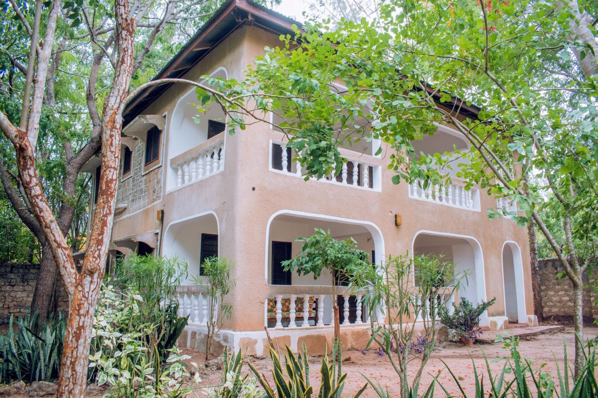 Kijani Cottages In Diani Praia de Diani Exterior foto