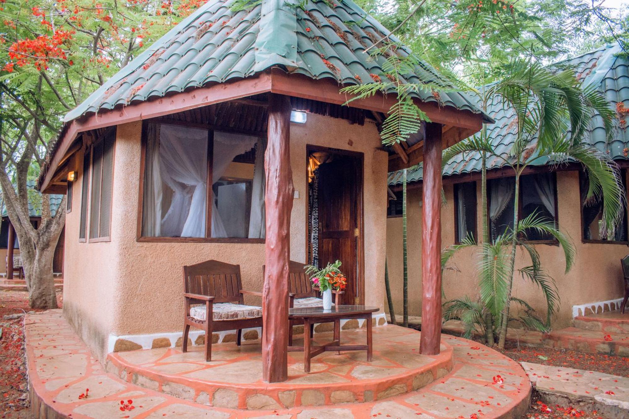 Kijani Cottages In Diani Praia de Diani Exterior foto